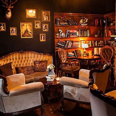 Antique Bar